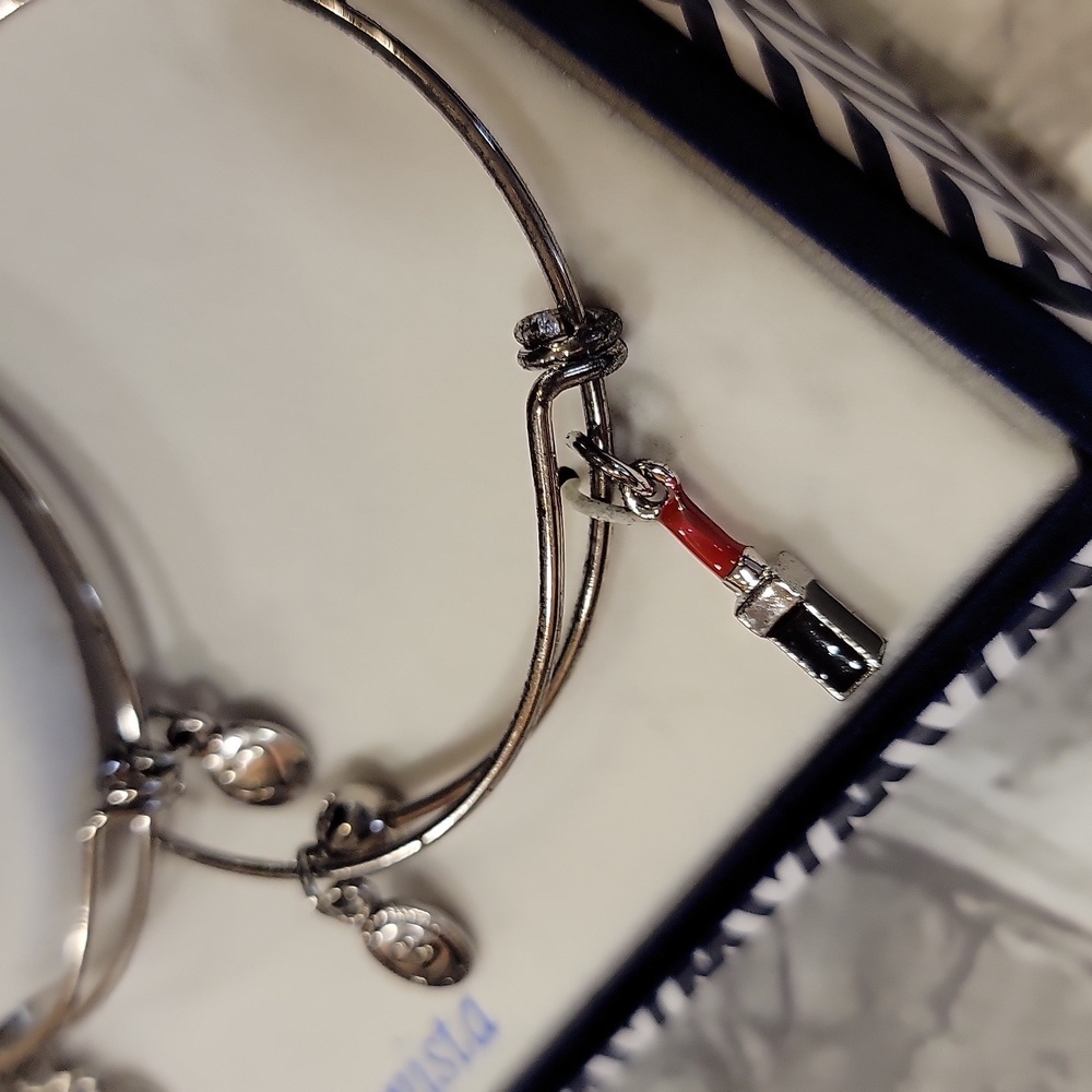 NIB Fashionista Stacked Charm Bracelets - Picture 3 of 3